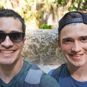 Meet your Posher, Robert